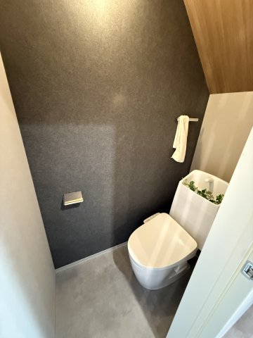 トイレ　ゆったりとした空間のトイレです