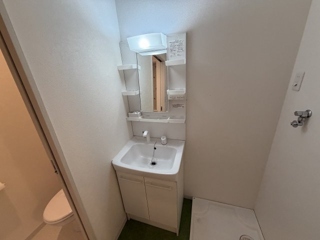 洗面設備　忙しい朝には欠かせない洗面所です