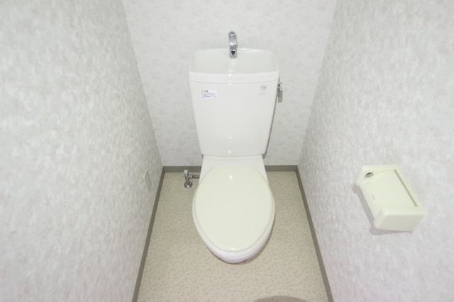 トイレ　他号室画像