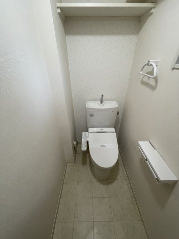 トイレ　同タイプのお部屋です（現況を優先します）