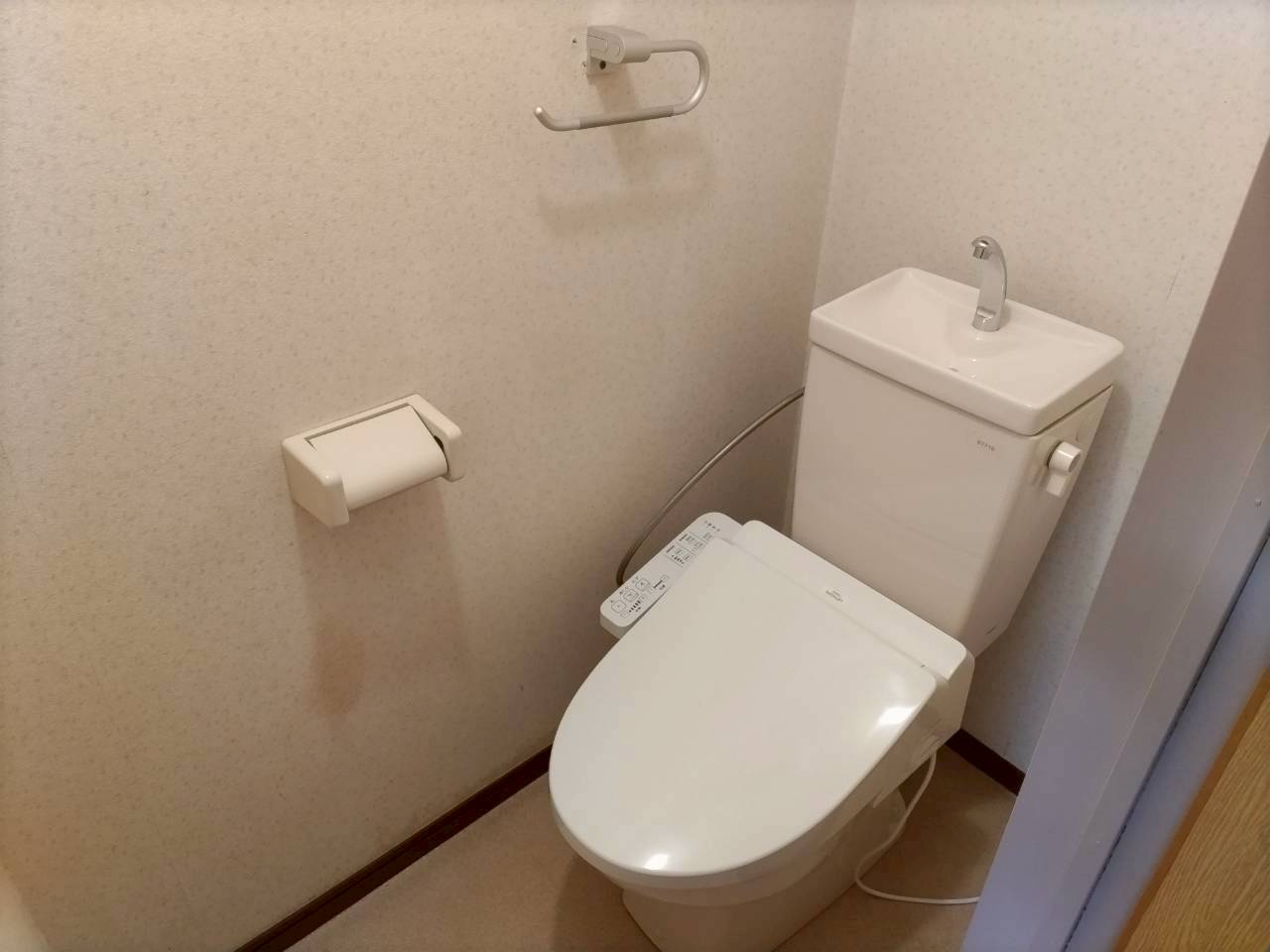 ディライト富久山Bのトイレ写真