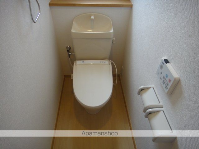 ＪＲ篠ノ井線 南松本駅 バス乗車時間：5分 最寄りバス停で下車 徒歩20分 2階建 築16年のトイレ写真