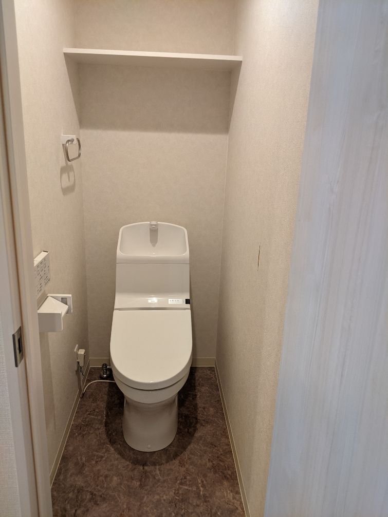 メゾンクレール筑紫通りのトイレ写真