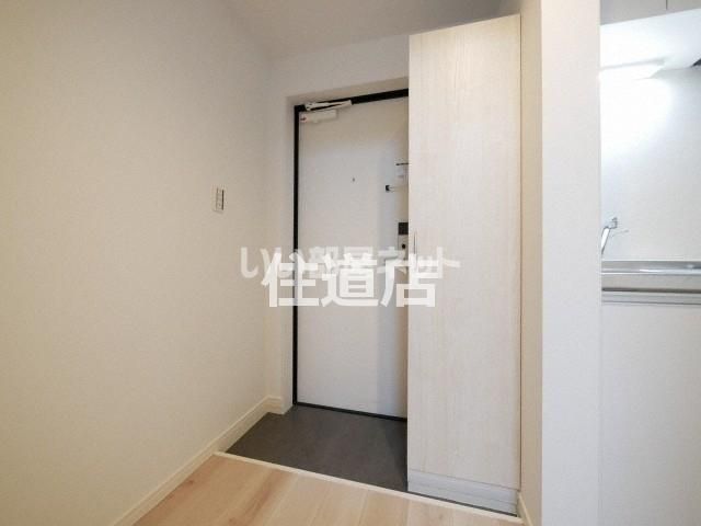 CRASTINE新森2丁目(クラスティーネシンの玄関写真