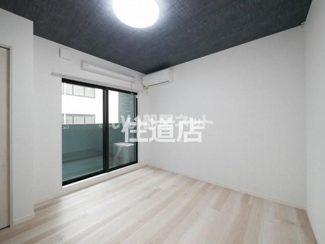 CRASTINE新森2丁目(クラスティーネシンの居間写真