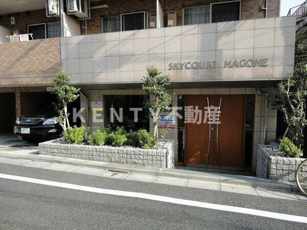 エントランス　清潔なエントランスです
