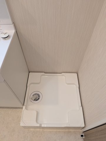 その他　室内洗濯機置場です