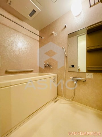 バス・シャワールーム　同マンション別部屋参考写真