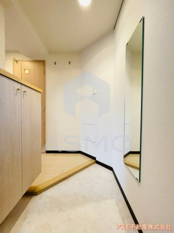 玄関　同マンション別部屋参考写真