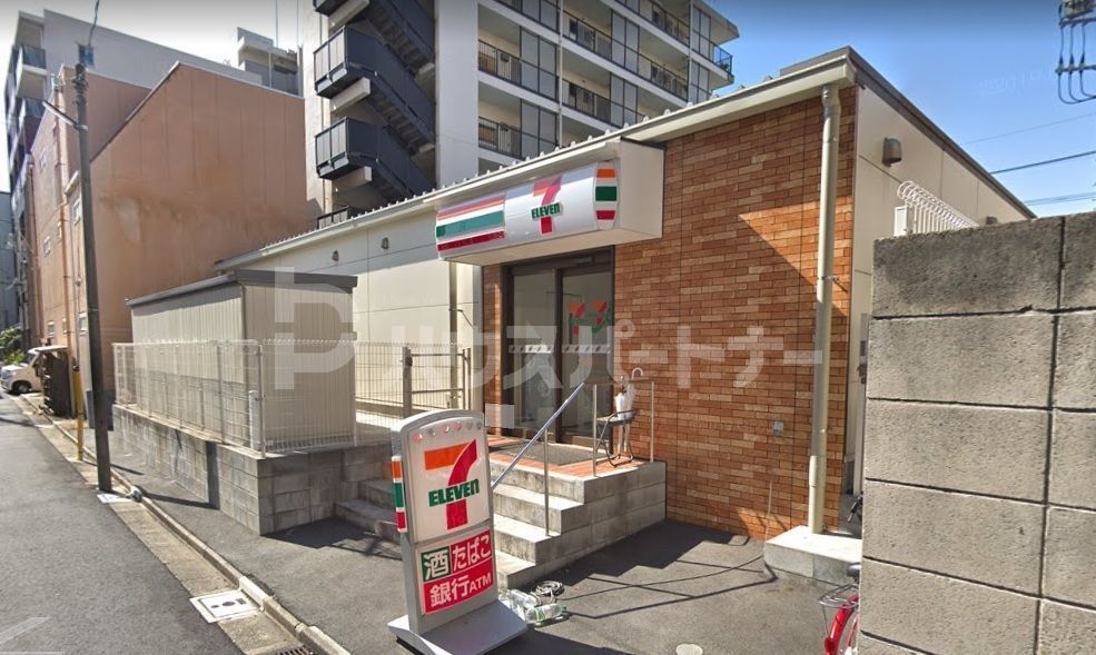 コンビニ　セブンイレブン墨田本所4丁目店（コンビニ）まで60m