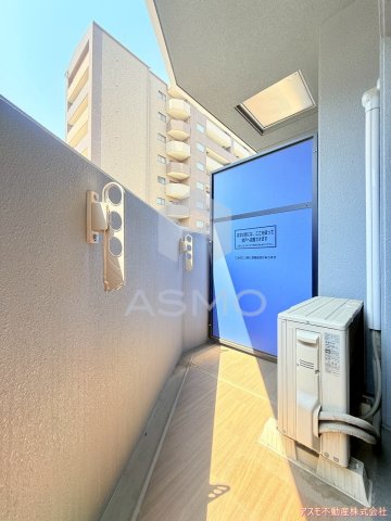 バルコニー　同マンション別部屋　参考写真