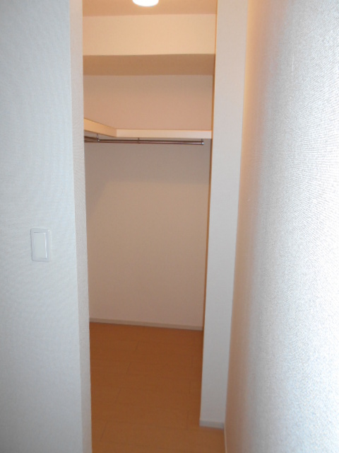 フレクスーラ蟻ヶ崎の内装写真