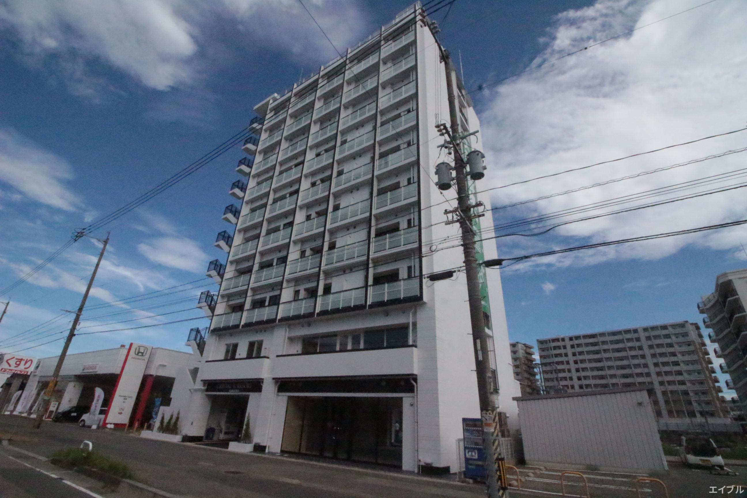 CRYSTAL & RESORT FUKUOKAの外観写真