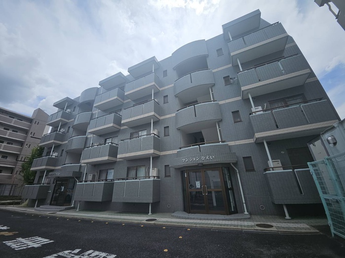 マンションひえいの外観写真