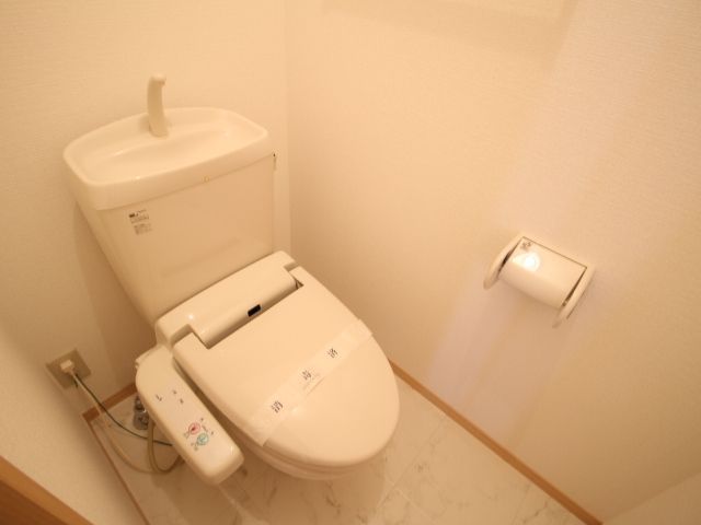 エクセレント・パルB棟のトイレ写真