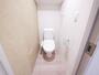 トイレ　清潔感のあるウォシュレット付きのトイレです♪