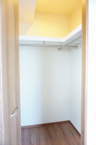 収納　※写真は建物の標準的な設備になります。 現況と異なる場合、