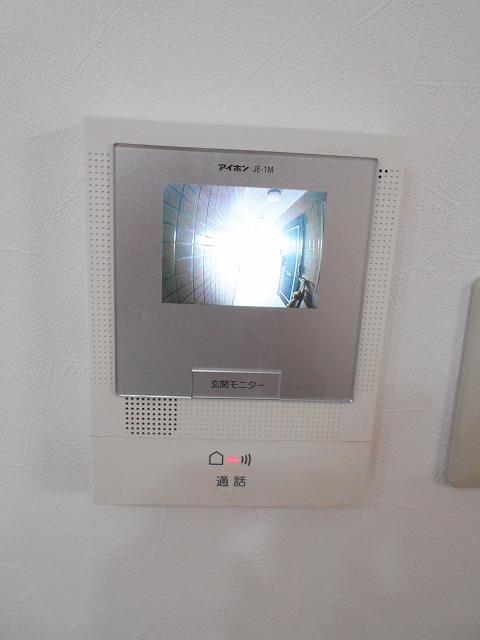 カーサ妙蓮寺IIIの居間写真