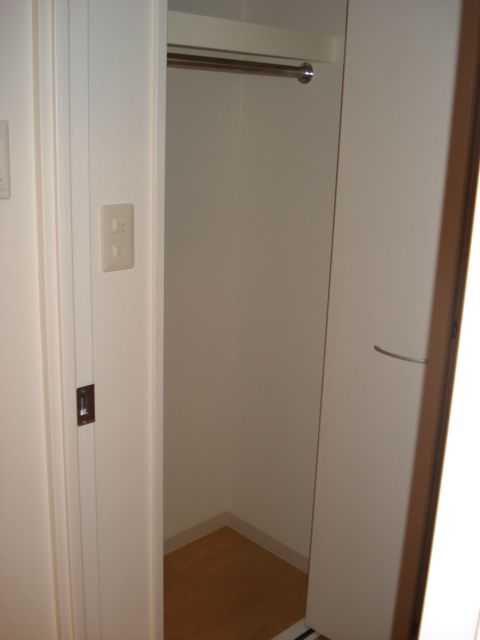 収納　クローゼット収納