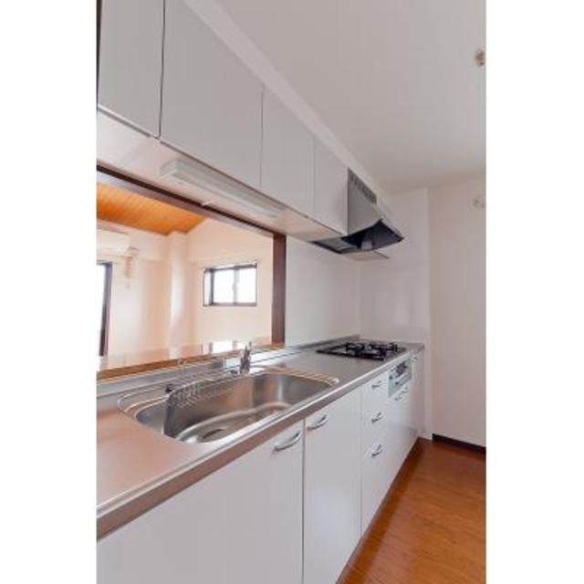 キッチン　※写真は同タイプ住戸です。