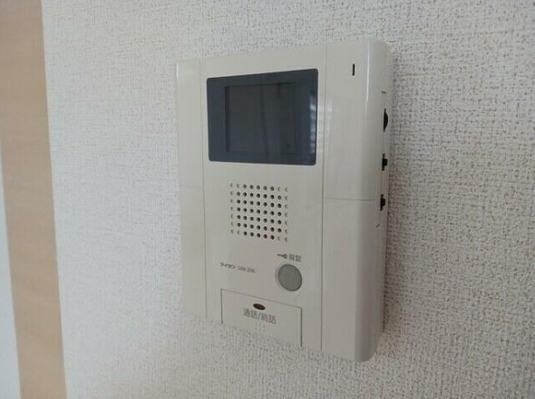 セキュリティ　モニター付きインターホン