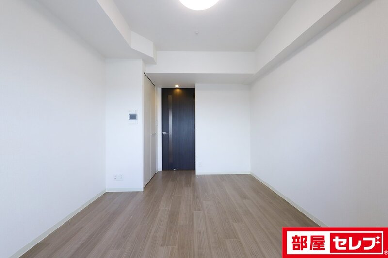 ディアレイシャス浅間町IIIの内装写真