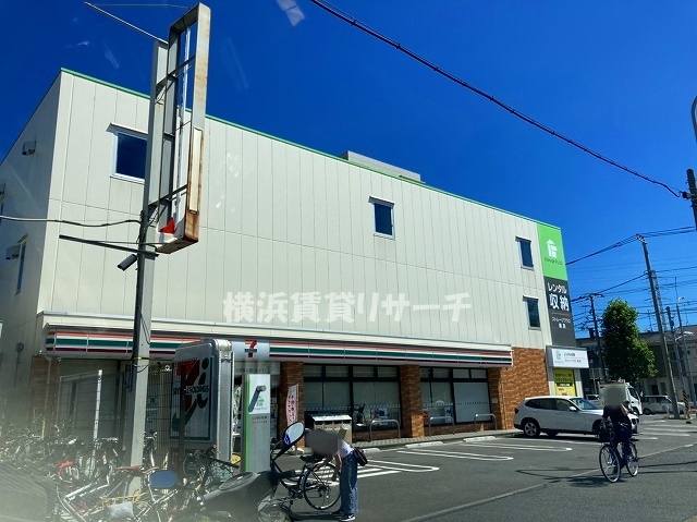 コンビニ　セブンイレブン横浜樽町2丁目店（コンビニ）まで831m