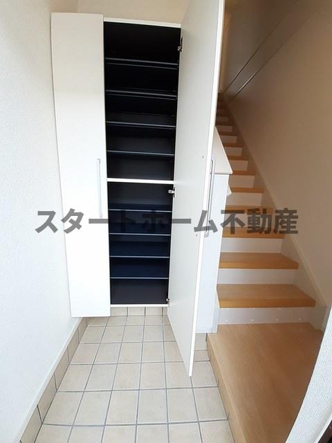 玄関　きれいな玄関です