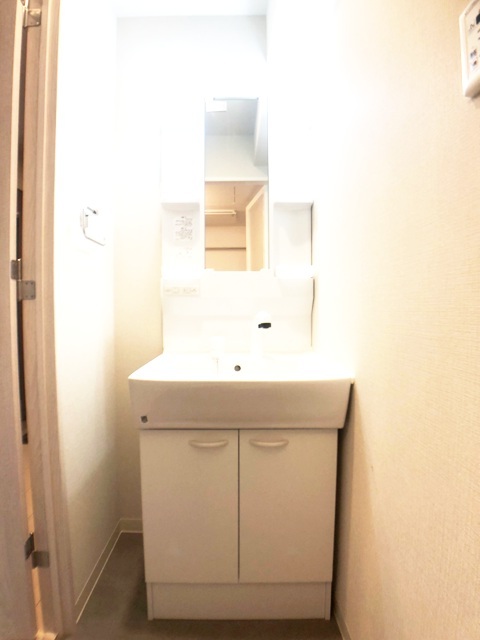 洗面設備　別部屋同仕様タイプ