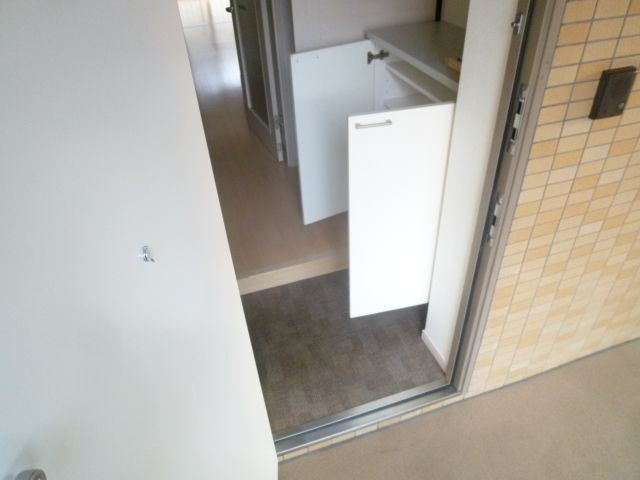 玄関　参考写真