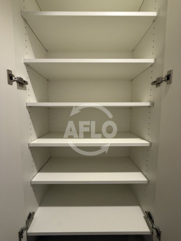 収納　ルフォンプログレ天満橋マークス　収納