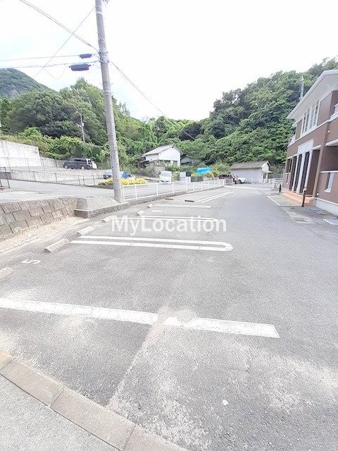 駐車場　☆敷地内に駐車場があります☆