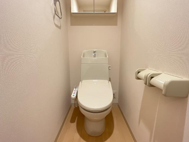 トイレ　シャワー付トイレ