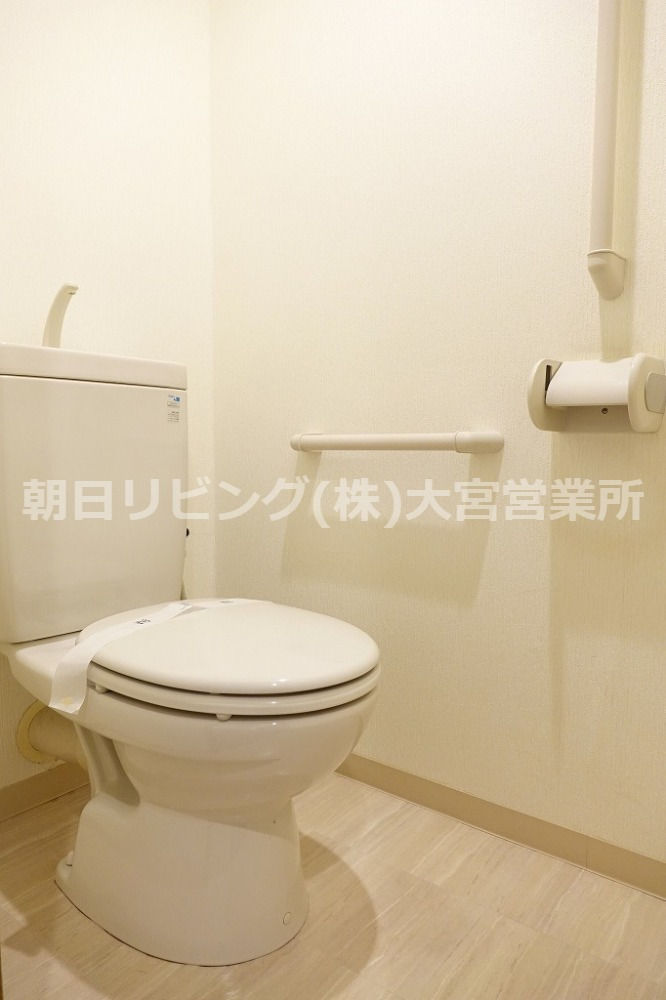 ＪＲ京浜東北線 大宮駅 徒歩9分 9階建 築25年のトイレ写真