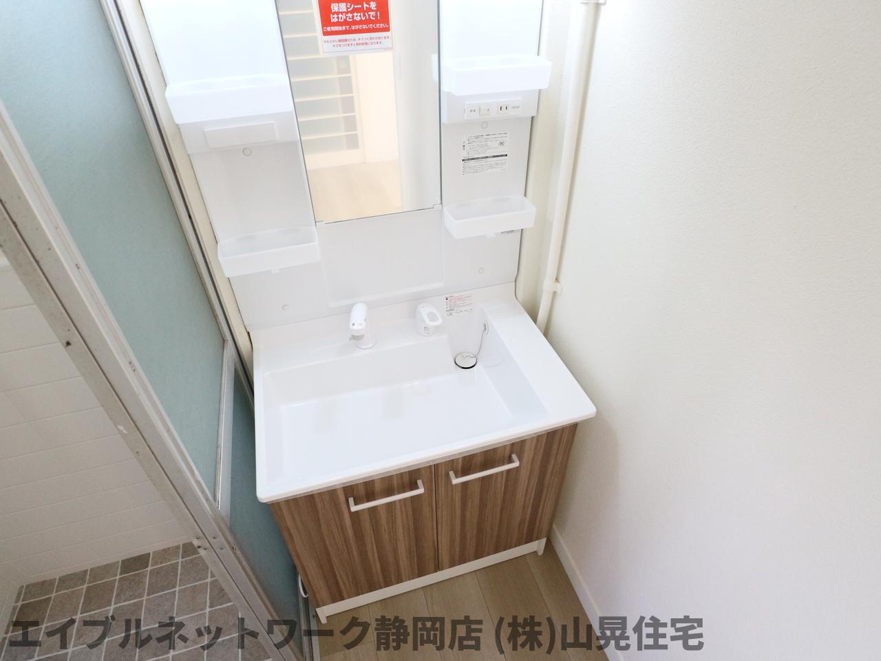 洗面設備　洗面所です