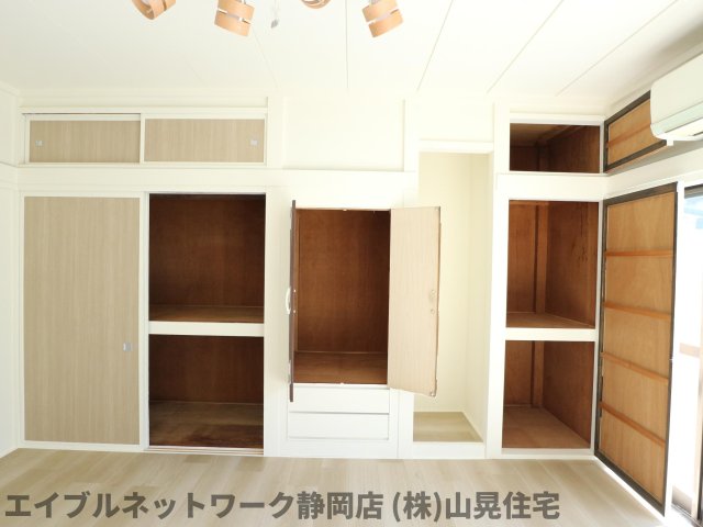 収納　便利な収納スペースです