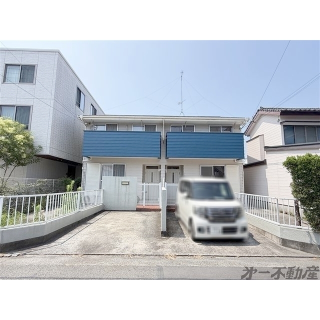 エントランス　建物外観
