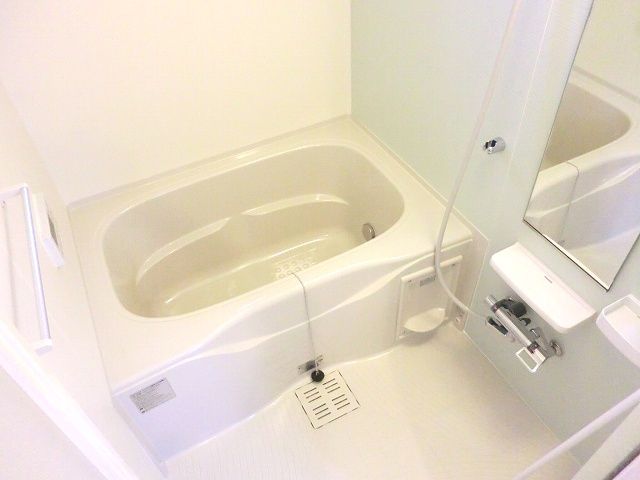 エアリーシーズンIIの風呂写真