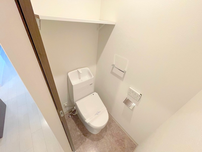 F asecia BONNYのトイレ写真