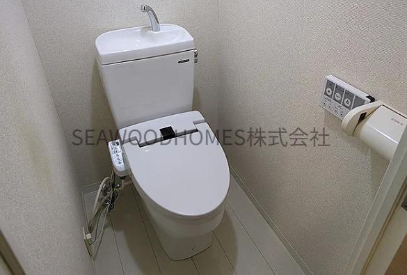 トイレ　温水洗浄便座で冬もヒンヤリしません。