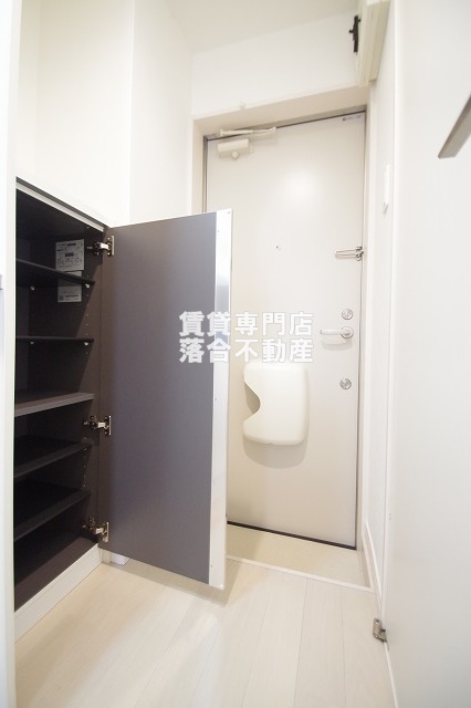 収納　シューズ収納