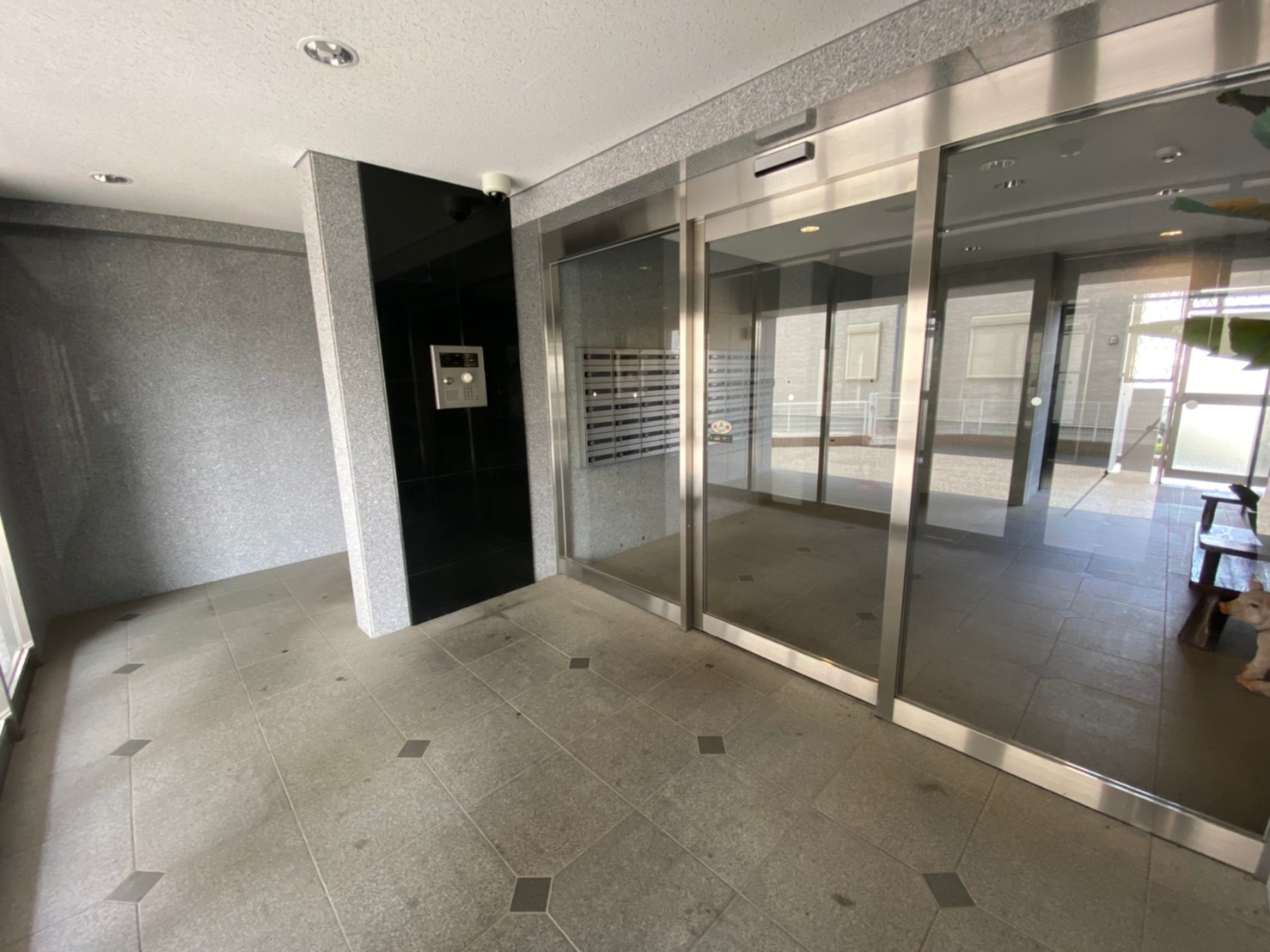 エントランス
