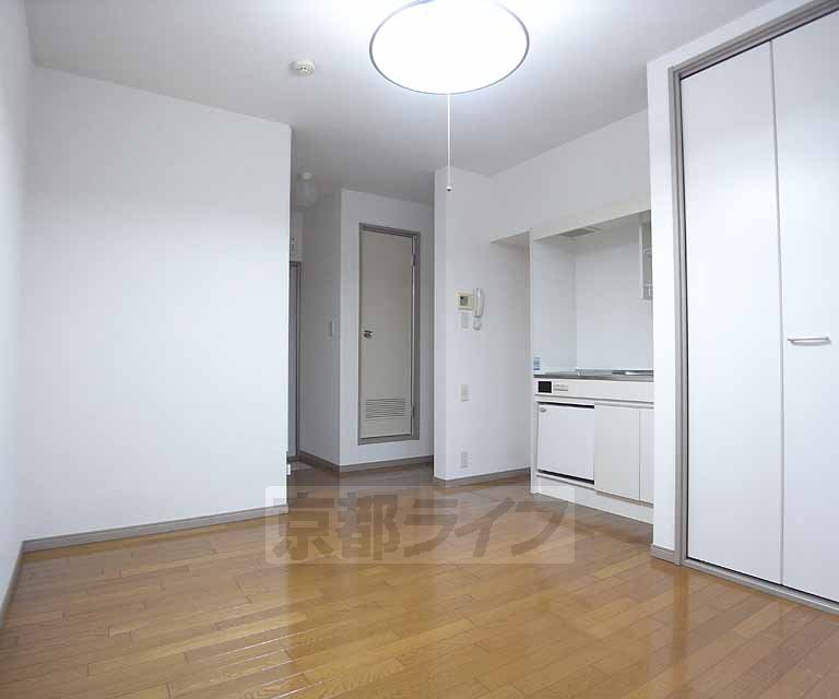 居室・リビング　６帖のお部屋です。