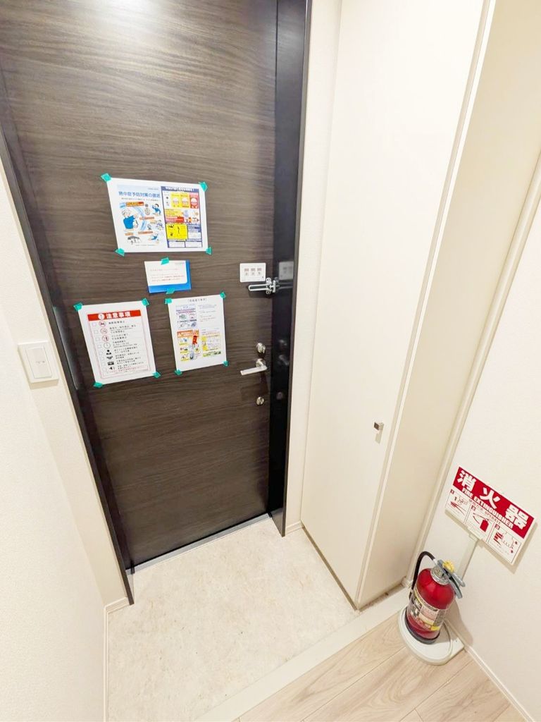玄関　玄関