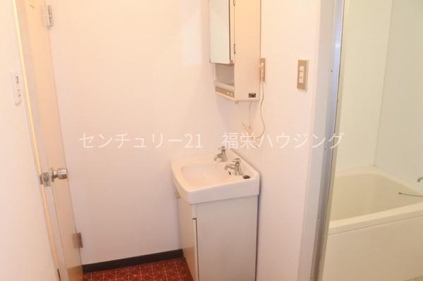 【大阪市鶴見区中茶屋のマンションの洗面設備】