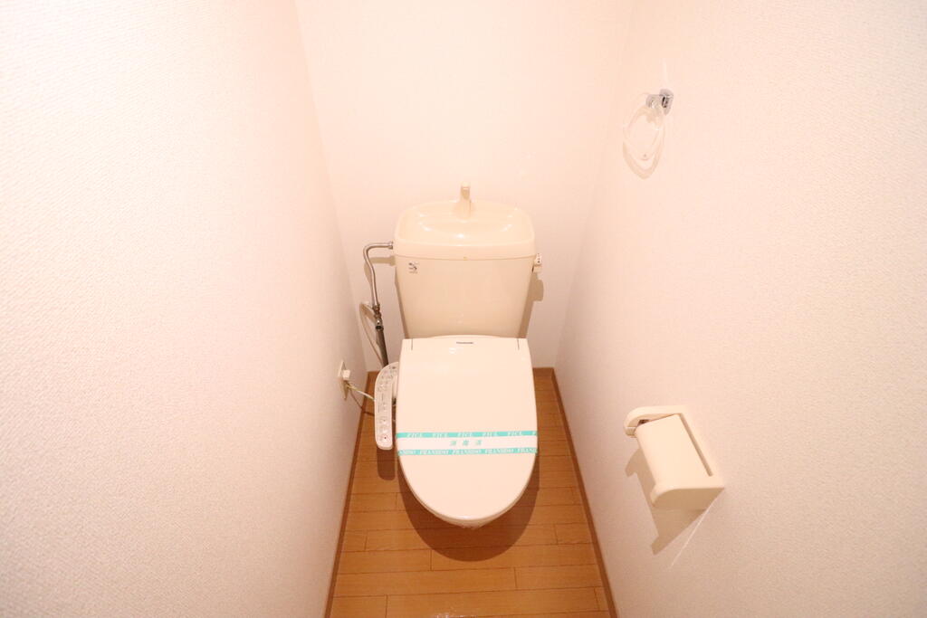 トイレ　ウォッシュレット付き！