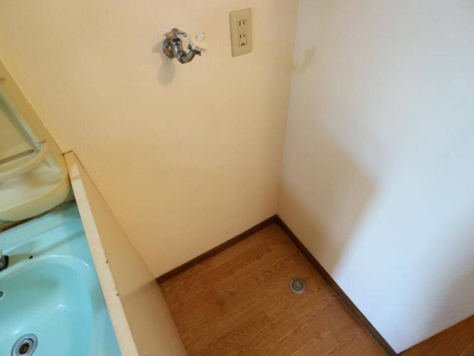 洗面設備　洗濯機置場