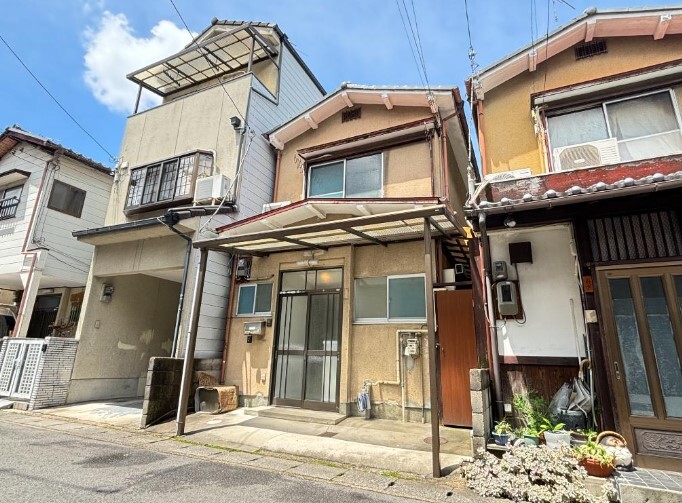 京都市山科区小山中ノ川町のその他の建物外観