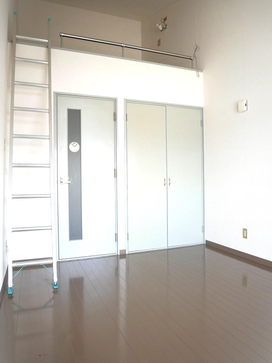 居室・リビング　洋室