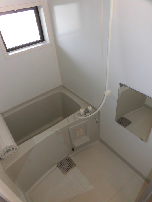 バス・シャワールーム　202 浴室